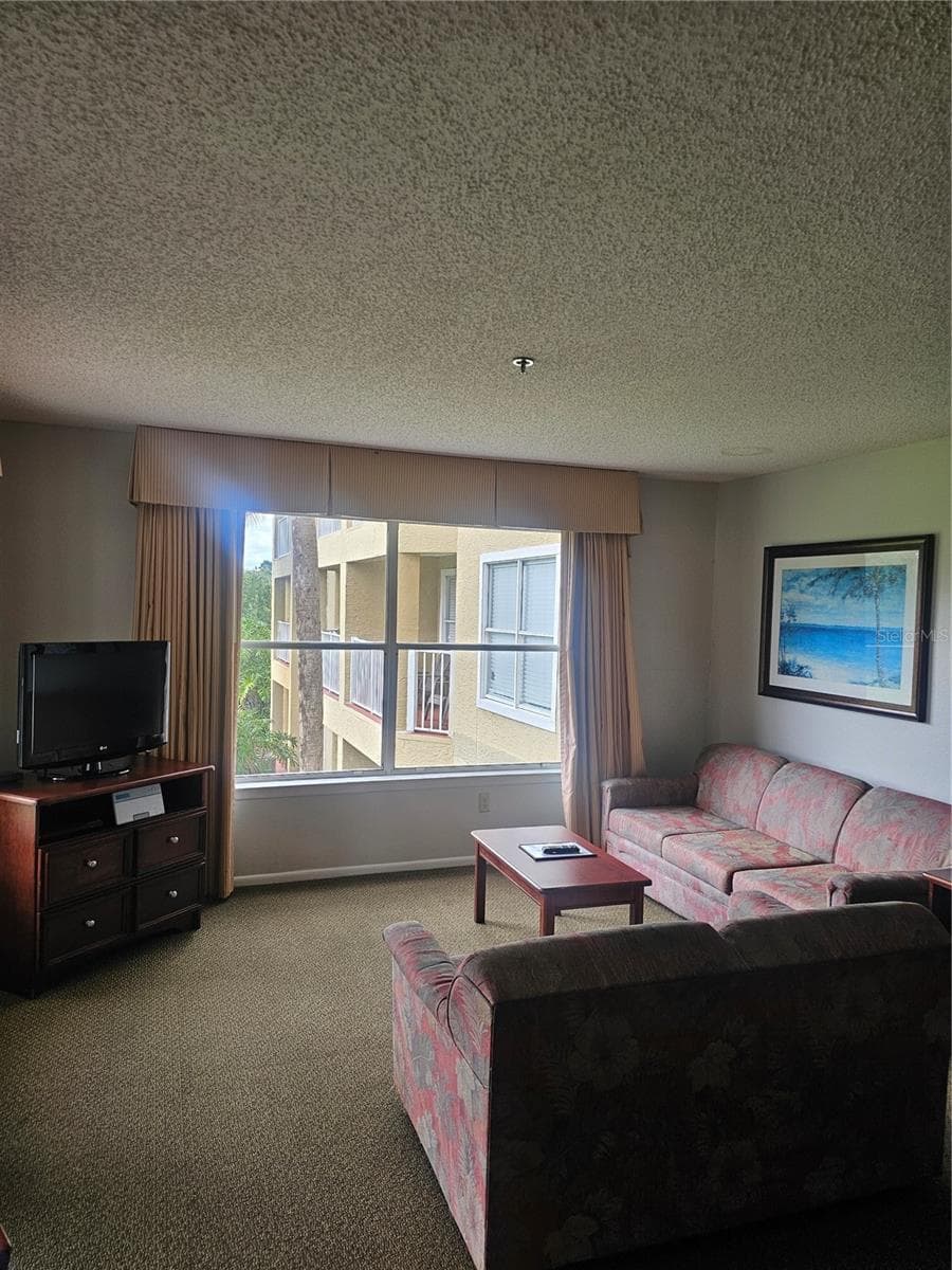 Condo - Hotel at 6402 PARC CORNICHE DR #5204, ORLANDO, photo 7 of 25