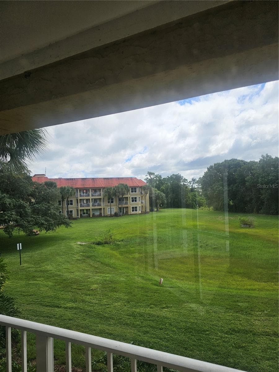 Condo - Hotel at 6402 PARC CORNICHE DR #5204, ORLANDO, photo 14 of 25