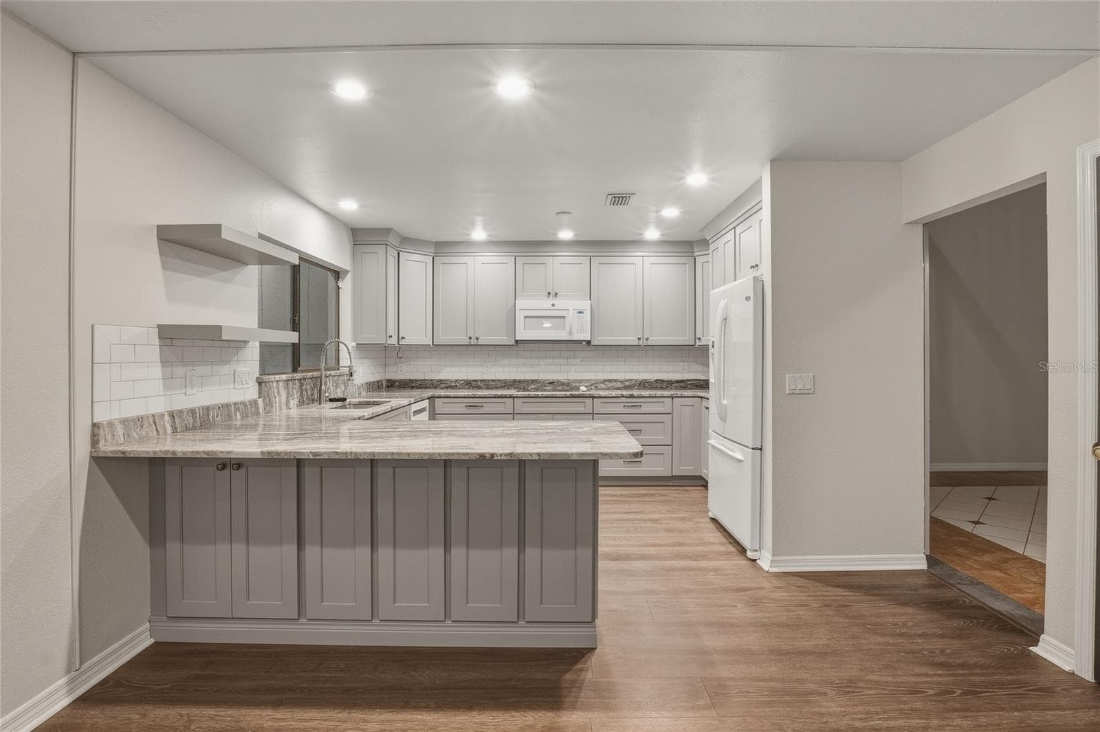 Condominium at 6678 TRAIL RIDGE DR #., LAKELAND, photo 8 of 25