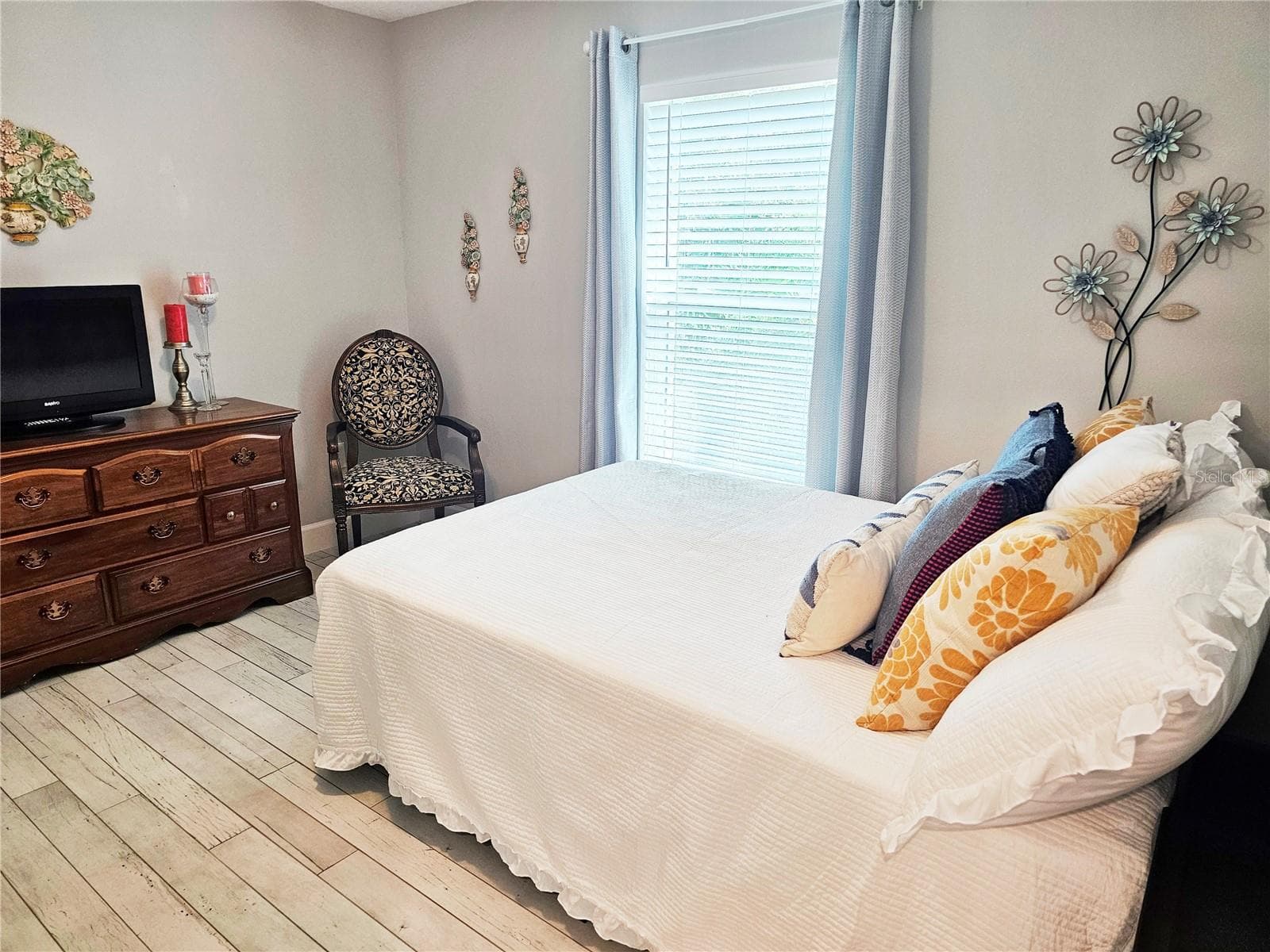 Single Family Residence at 259 TOMS RD, DEBARY, photo 13 of 29