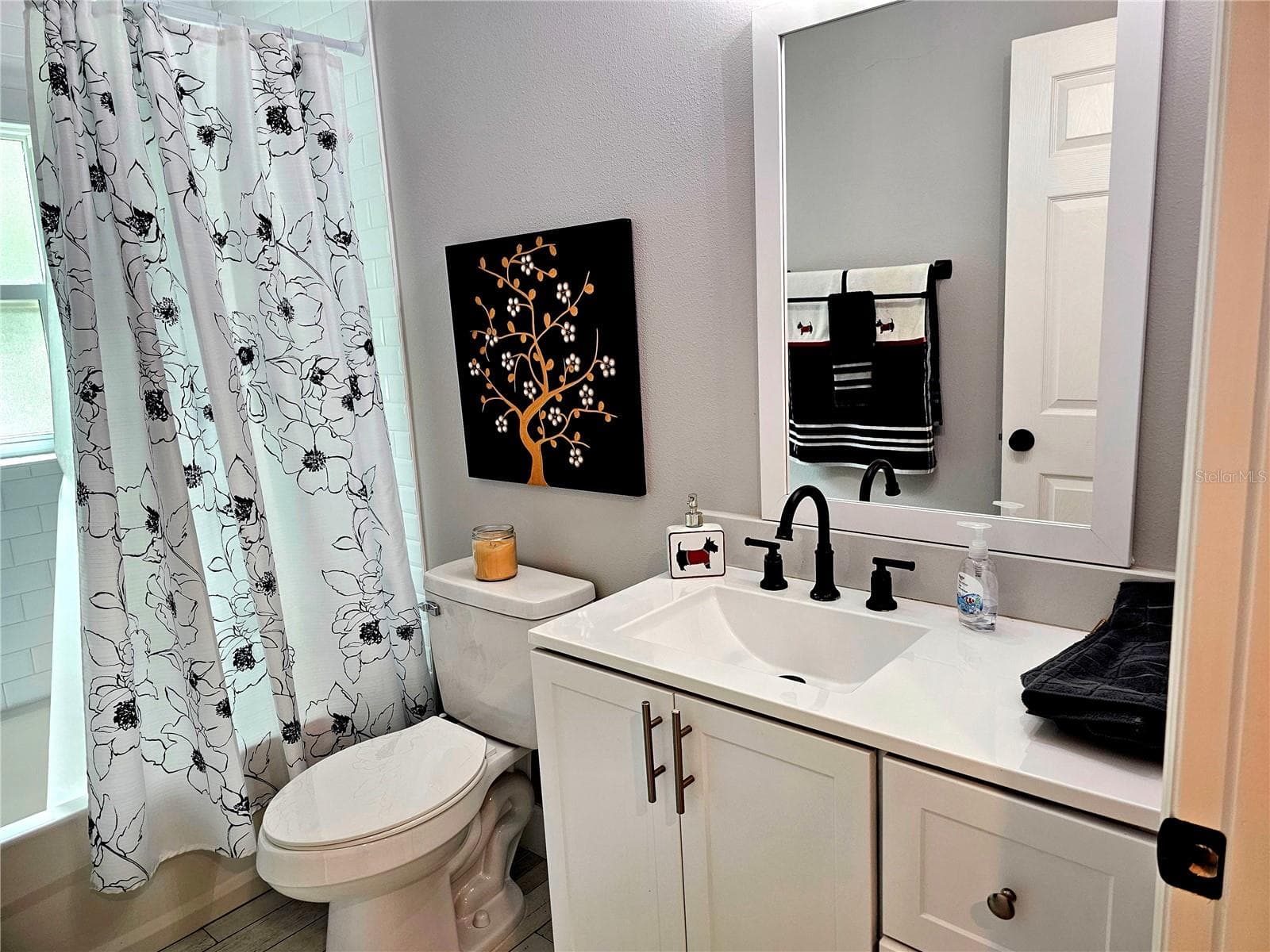 Single Family Residence at 259 TOMS RD, DEBARY, photo 17 of 29
