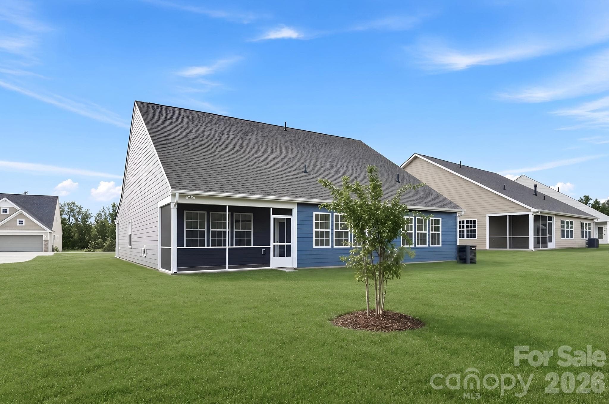 Single Family Residence at 5343 Redbud Road, Lancaster, photo 2 of 37