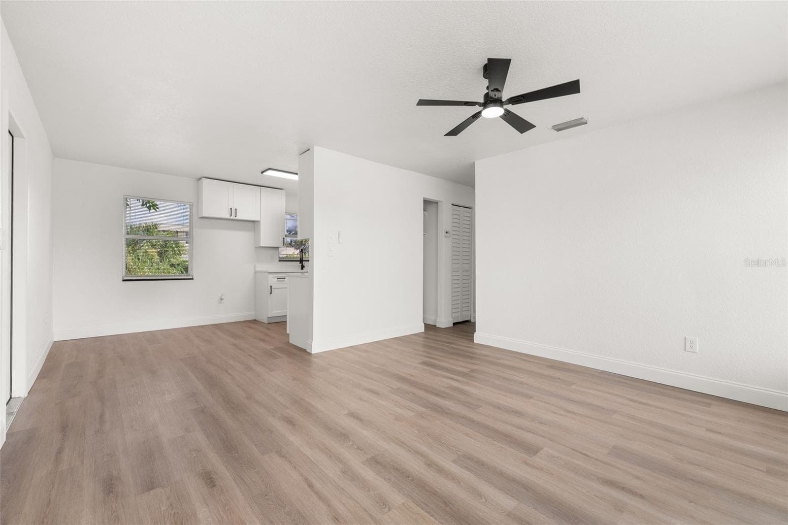 Single Family Residence at 360 FISHER LN, MERRITT ISLAND, photo 6 of 65