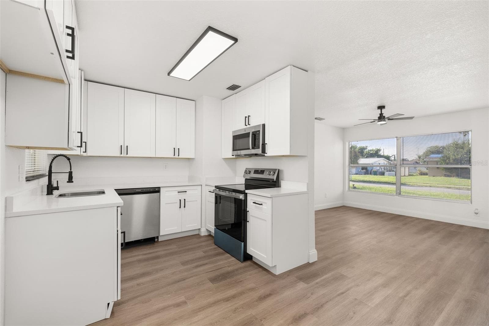 Single Family Residence at 360 FISHER LN, MERRITT ISLAND, photo 13 of 65