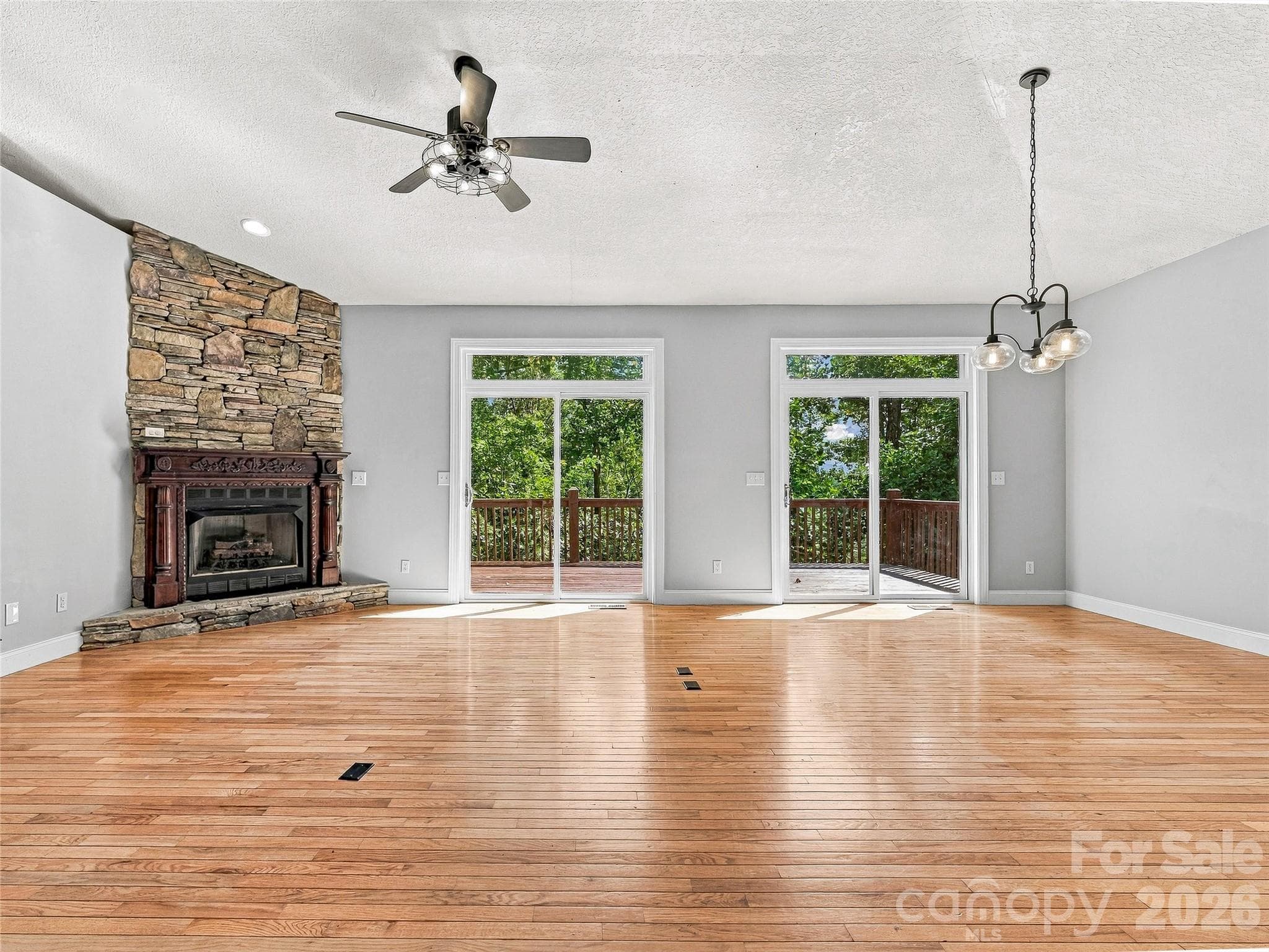 Single Family Residence at 57 Mount Royal Drive, Arden, photo 6 of 39