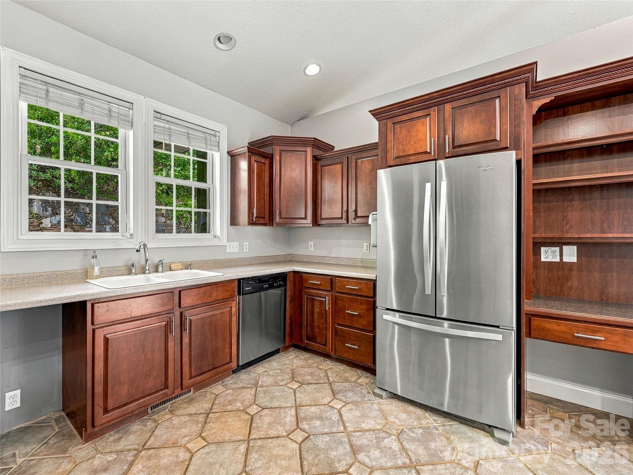 Single Family Residence at 57 Mount Royal Drive, Arden, photo 13 of 39