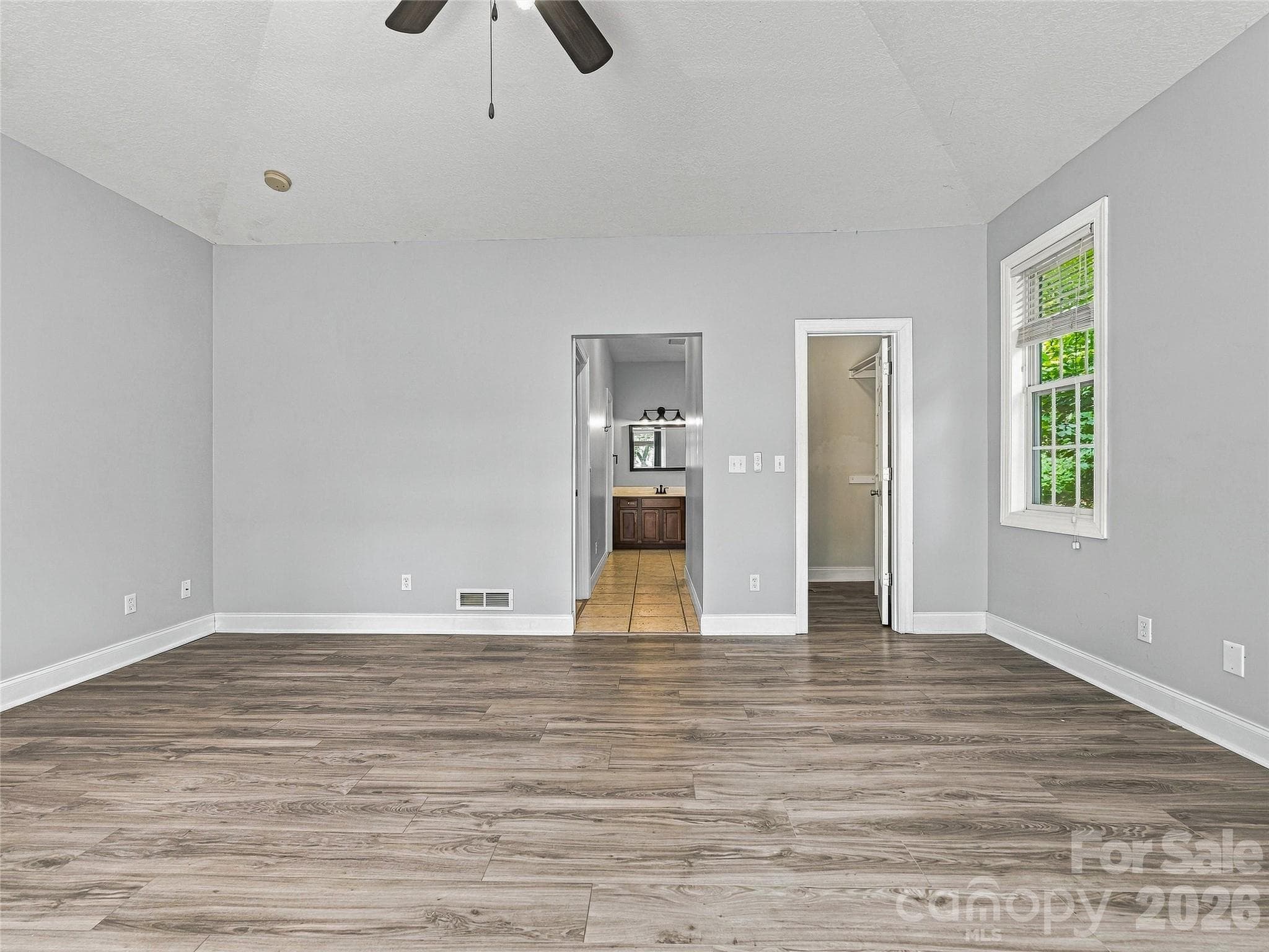 Single Family Residence at 57 Mount Royal Drive, Arden, photo 17 of 39