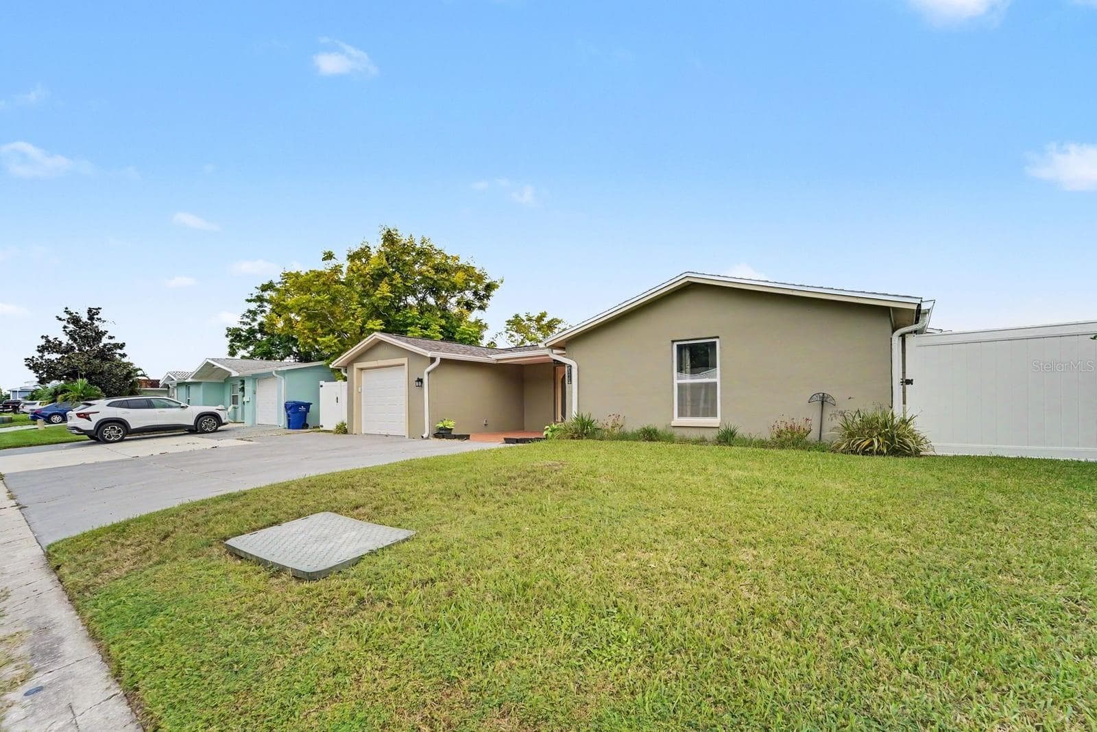Single Family Residence at 4865 SHELL STREAM BLVD, NEW PORT RICHEY, photo 3 of 25