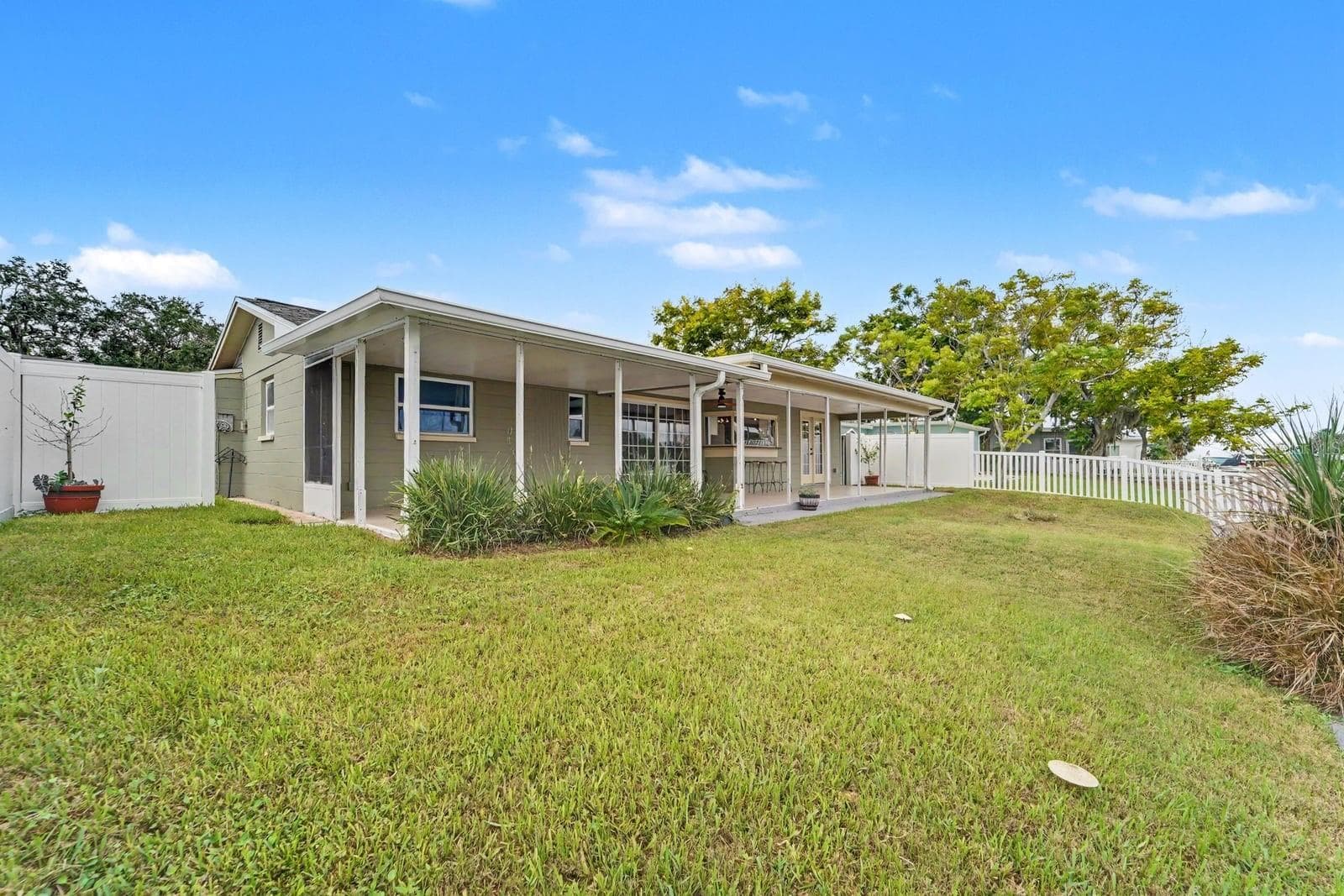 Single Family Residence at 4865 SHELL STREAM BLVD, NEW PORT RICHEY, photo 24 of 25