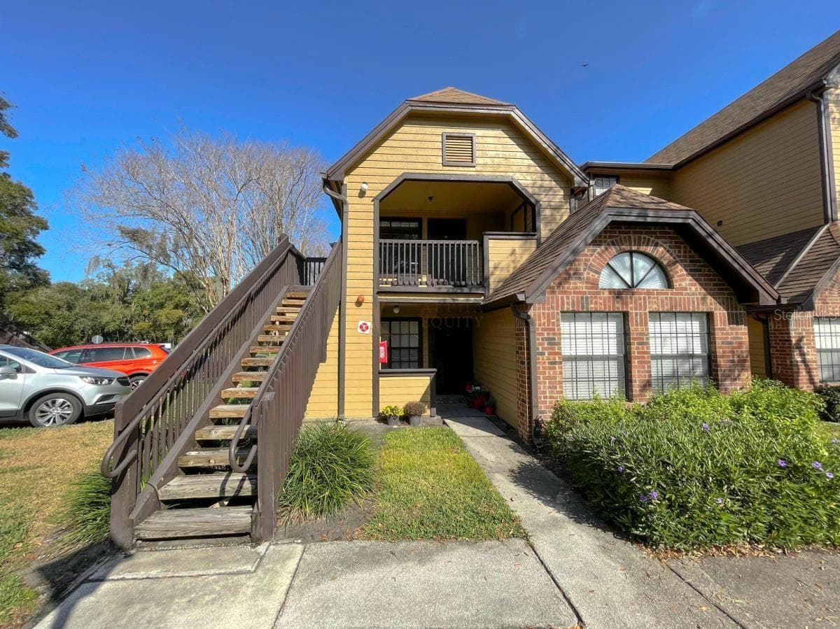320 FORESTWAY CIR #205