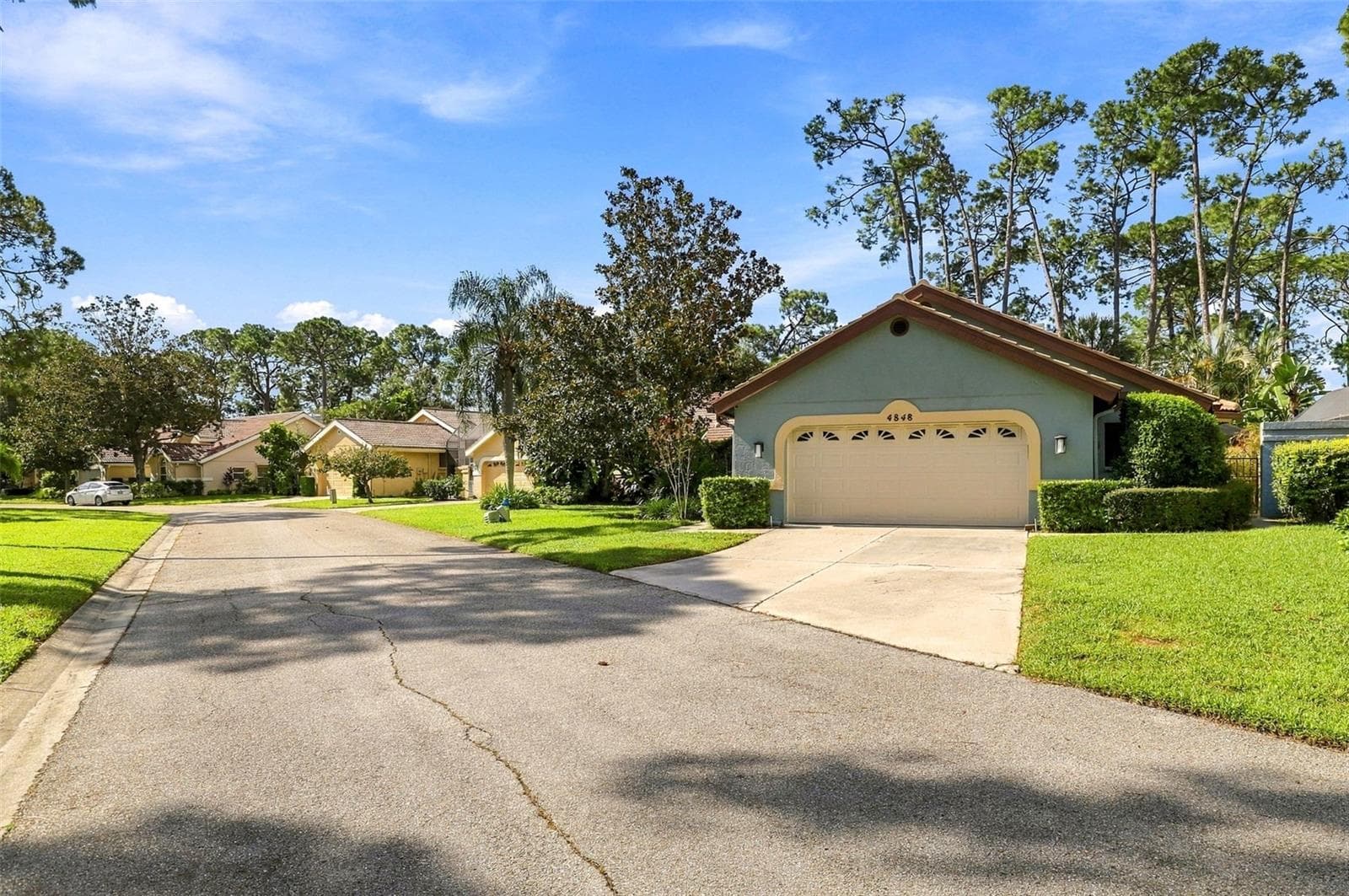 Villa at 4848 TIVOLI AVE, SARASOTA, photo 2 of 65