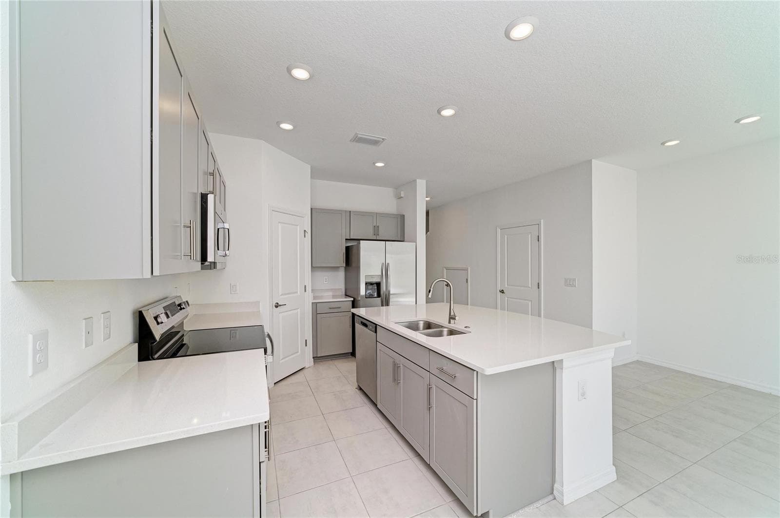 Townhouse at 5695 ARCHIPELAGO ST, NOKOMIS, photo 17 of 65