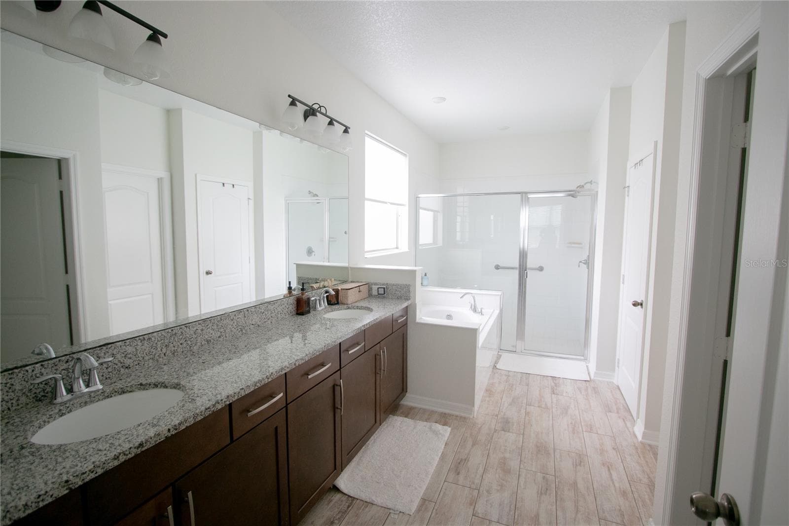 Single Family Residence at 242 ANCONA AVE, DEBARY, photo 22 of 35