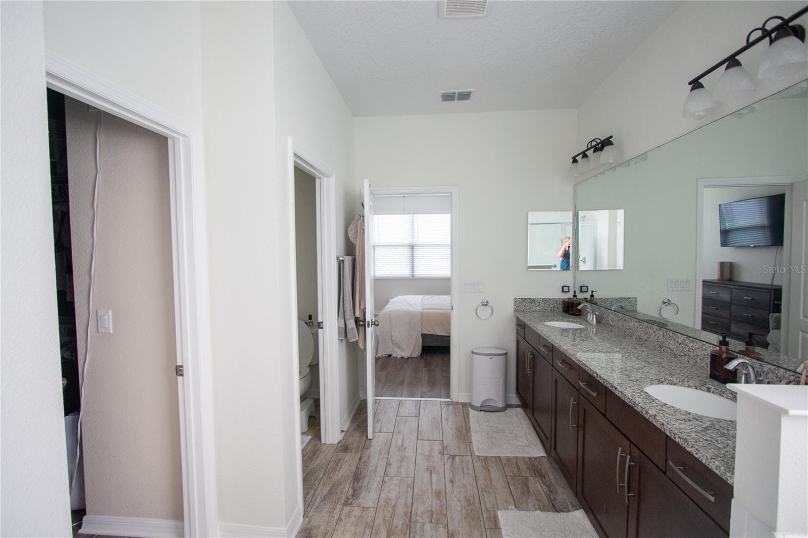 Single Family Residence at 242 ANCONA AVE, DEBARY, photo 23 of 35