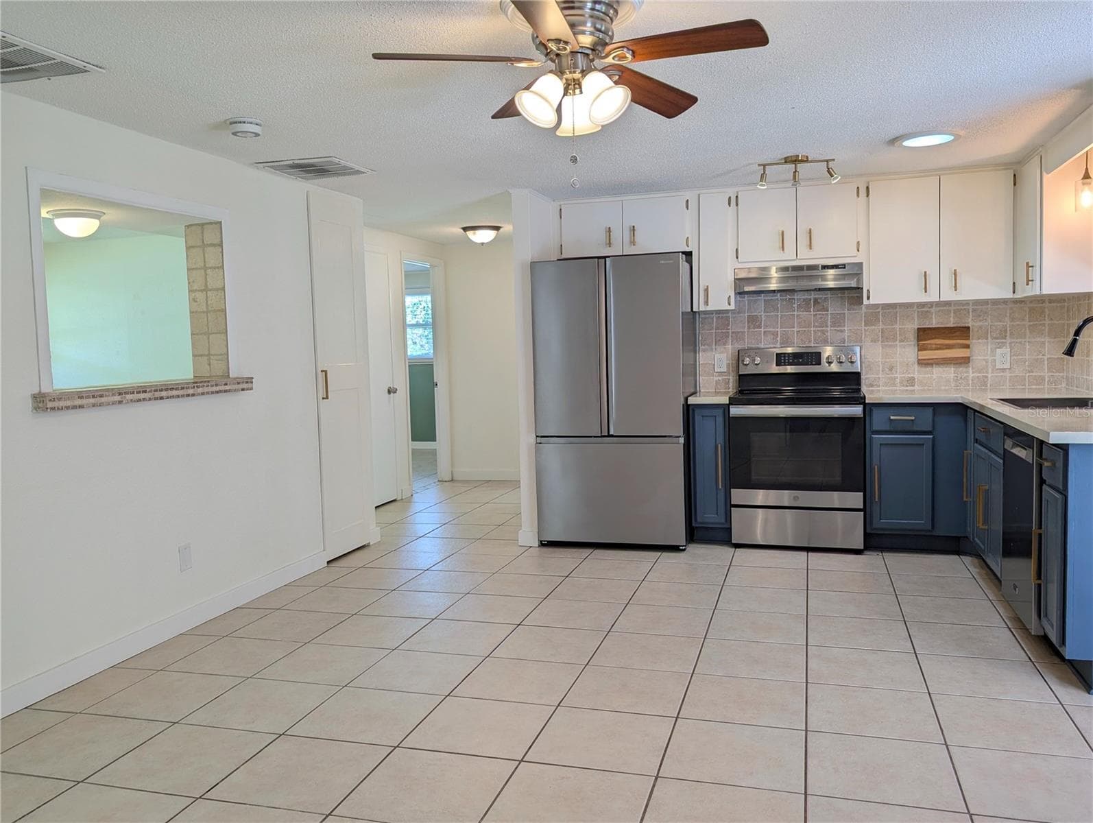 Single Family Residence at 9705 W PIMPERNEL LN, CRYSTAL RIVER, photo 10 of 57