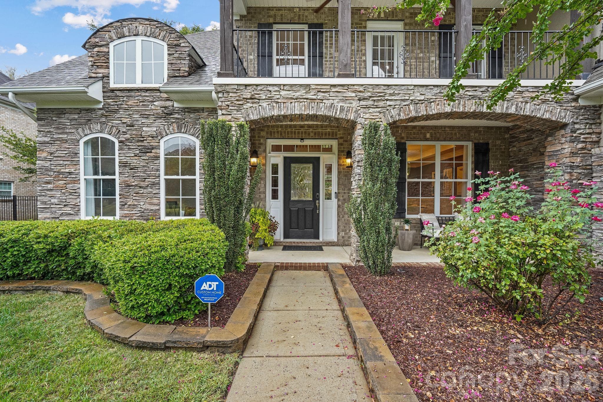 Single Family Residence at 11242 Wheat Ridge Road, Charlotte, photo 4 of 40