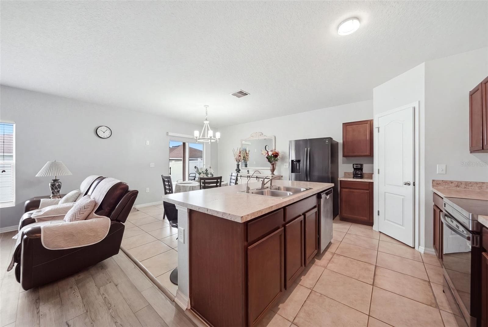 Single Family Residence at 255 HAINES BLVD, WINTER HAVEN, photo 9 of 38