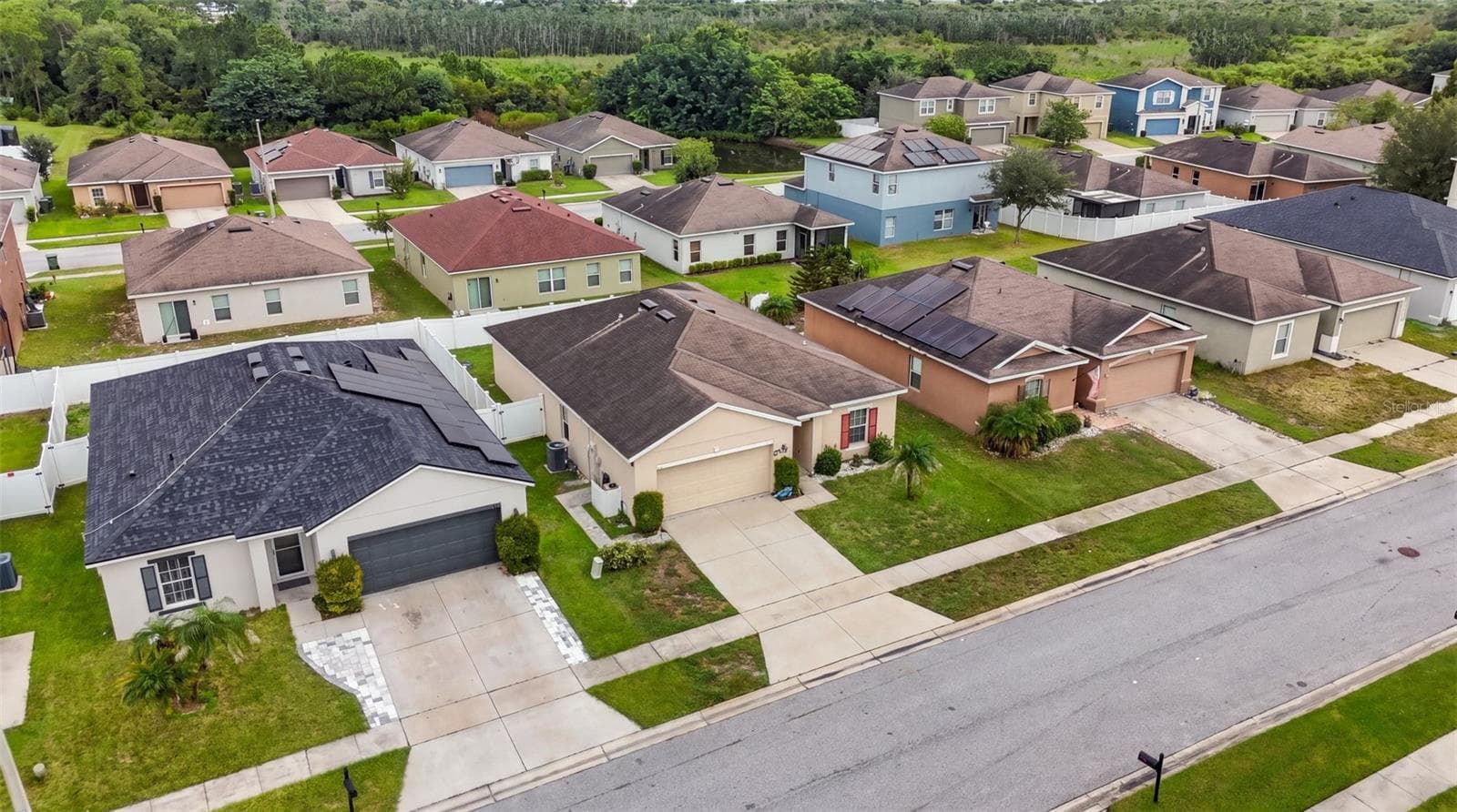 Single Family Residence at 255 HAINES BLVD, WINTER HAVEN, photo 32 of 38
