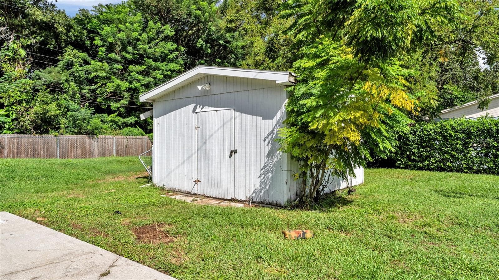 Single Family Residence at 1420 LONG ST, LAKELAND, photo 65 of 73