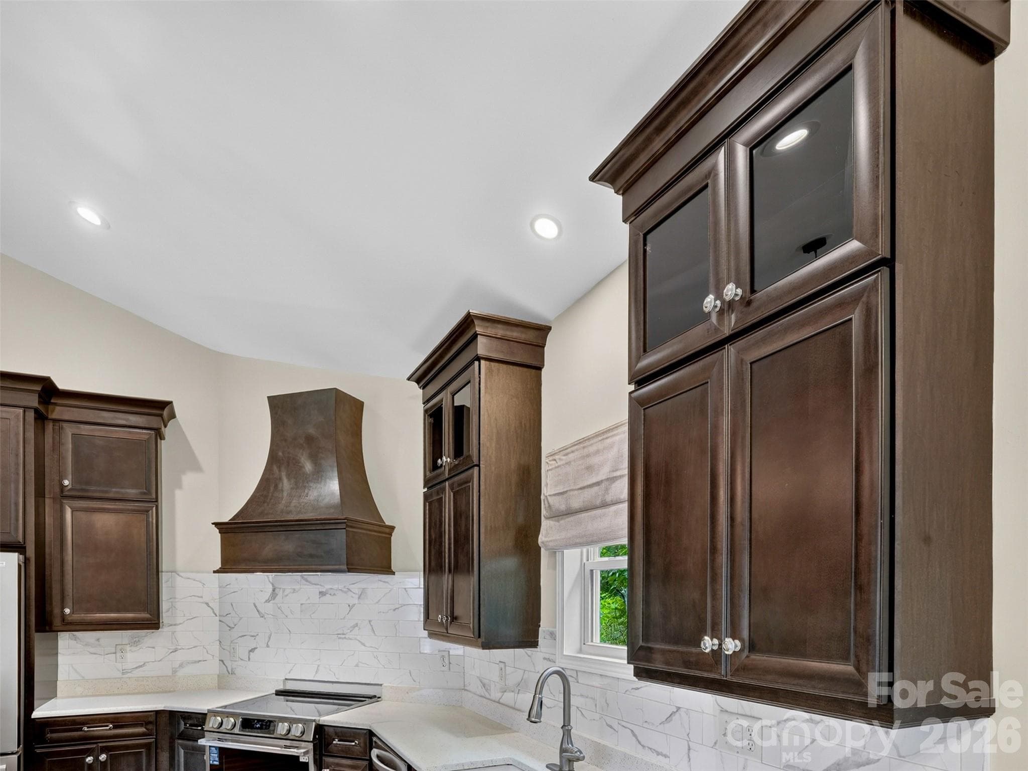 Single Family Residence at 308 Beck Creek Circle, Flat Rock, photo 12 of 47