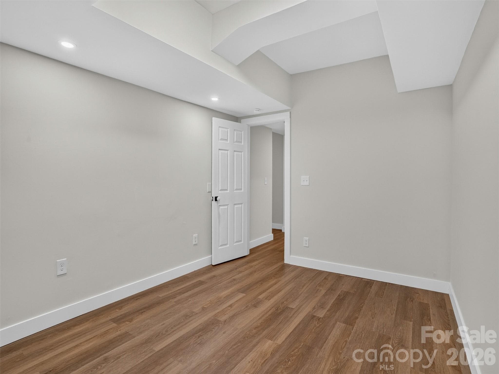 Single Family Residence at 308 Beck Creek Circle, Flat Rock, photo 44 of 47