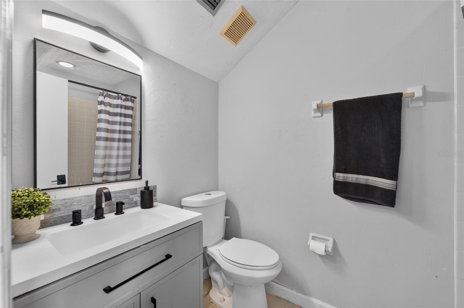 Townhouse at 5205 OAK CHARTER CT, TEMPLE TERRACE, photo 47 of 64