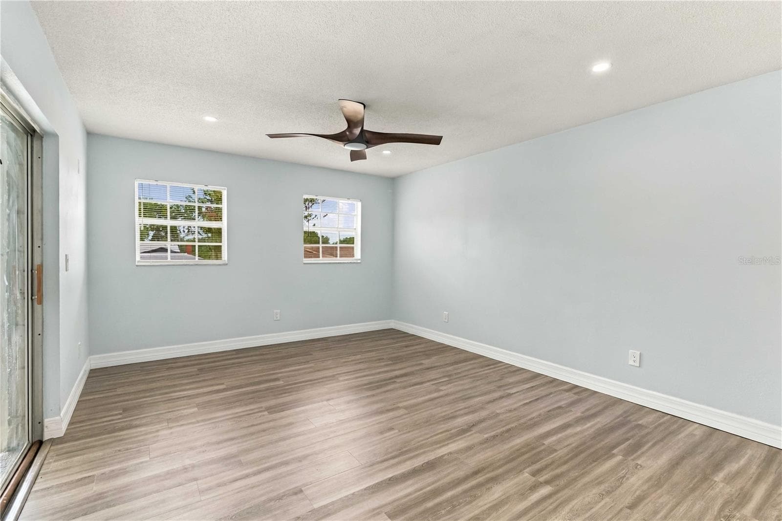 Single Family Residence at 816 KNIGHT ST, SEFFNER, photo 11 of 33