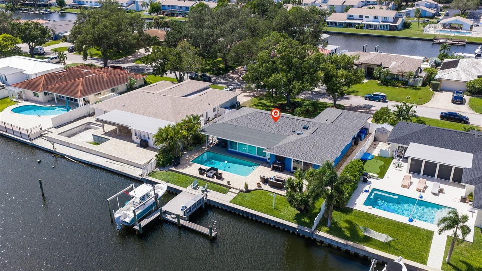 Single Family Residence at 1894 TANGLEWOOD DR NE, ST PETERSBURG, photo 40 of 58