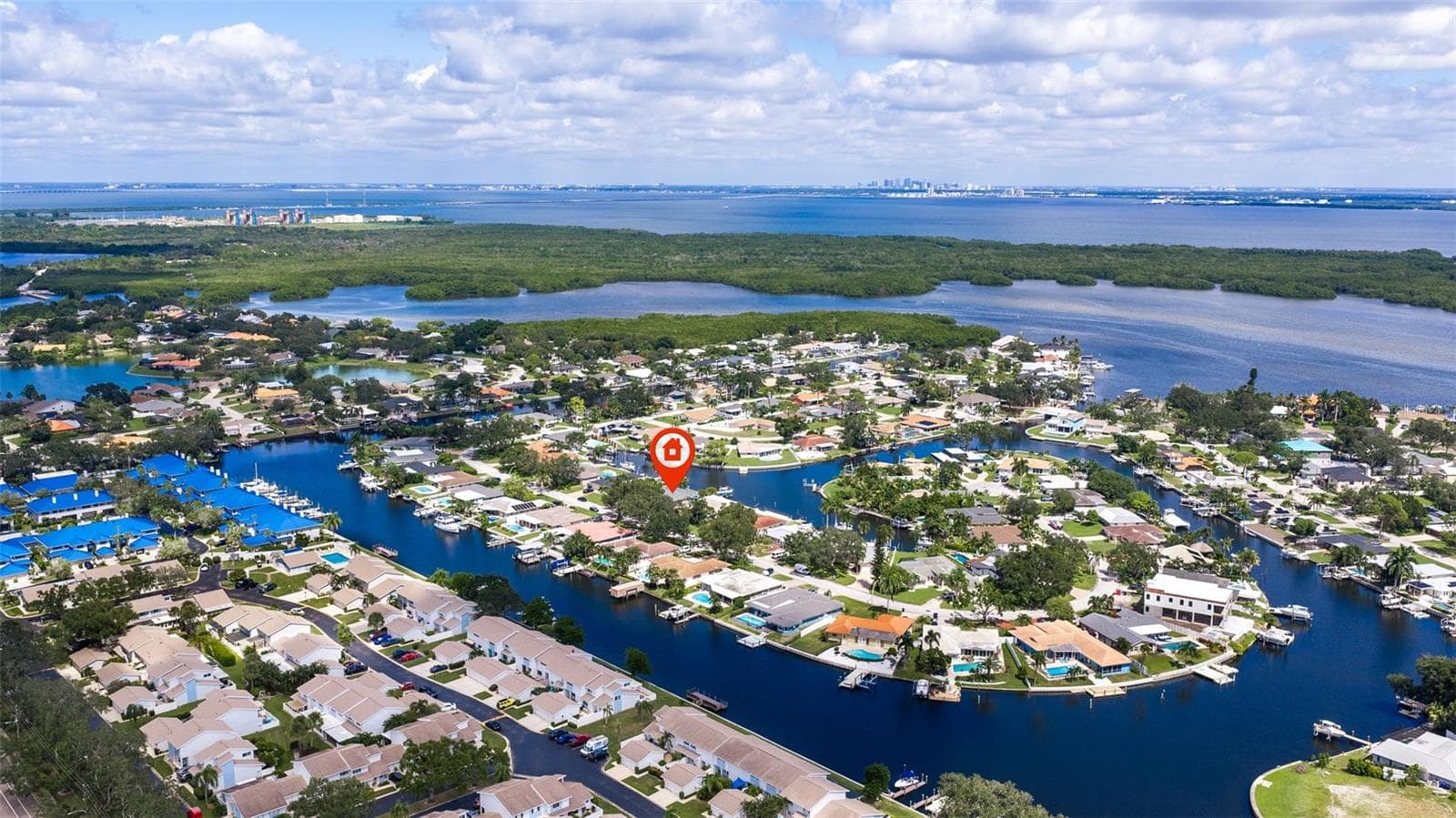 Single Family Residence at 1894 TANGLEWOOD DR NE, ST PETERSBURG, photo 50 of 58
