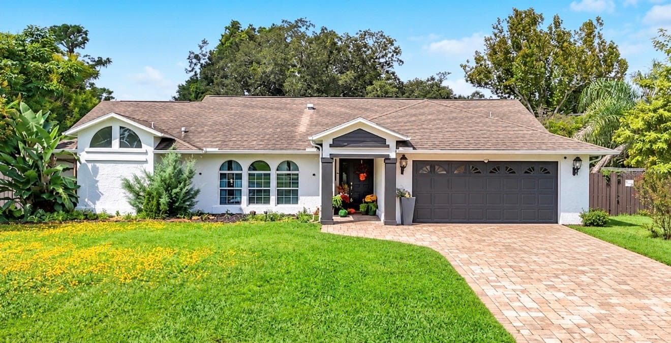 Single Family Residence at 4119 CASTLE AVE, SPRING HILL, photo 2 of 64