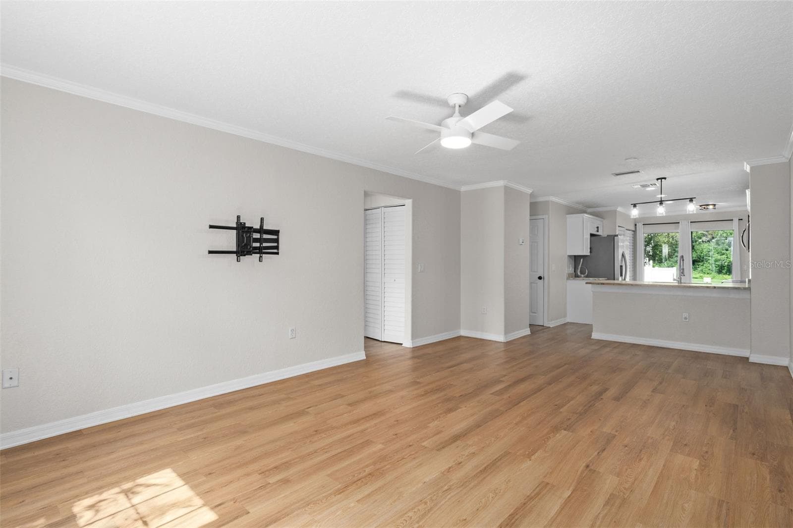 Great room - 7924 HARDWICK DR #617, NEW PORT RICHEY