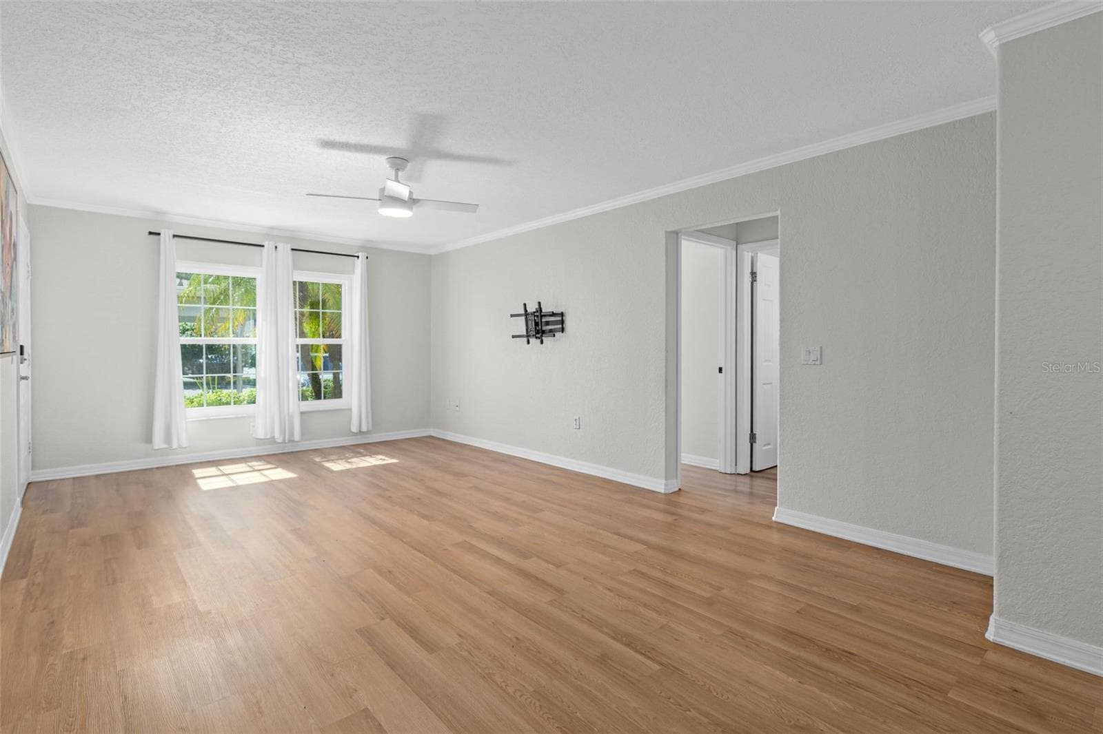 Great room - 7924 HARDWICK DR #617, NEW PORT RICHEY