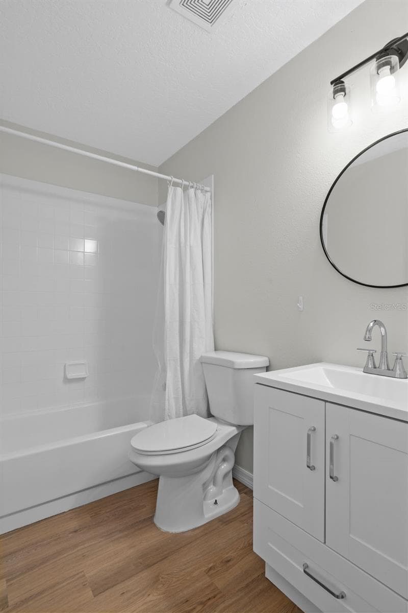 Guest bath - 7924 HARDWICK DR #617, NEW PORT RICHEY