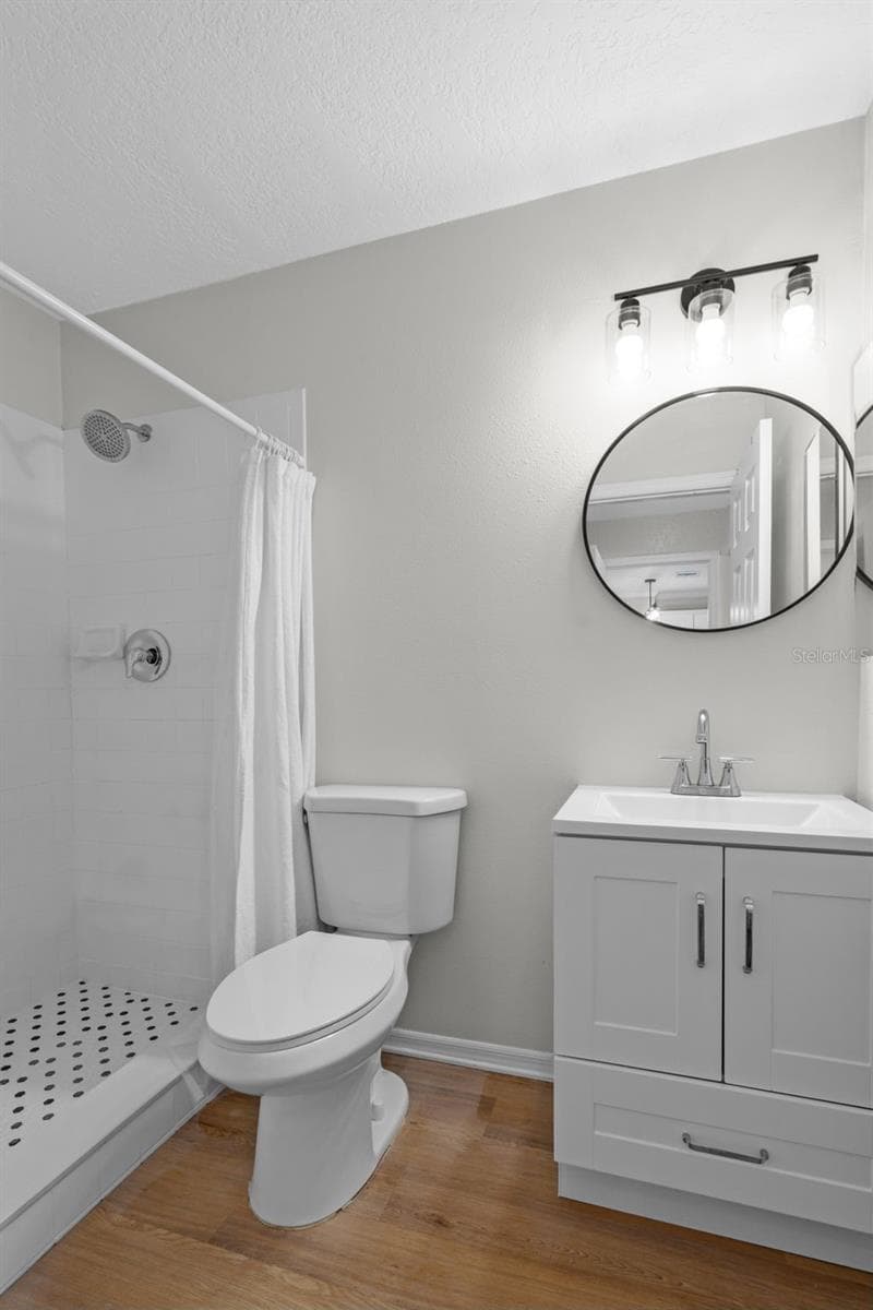 Primary bath with walk in shower - 7924 HARDWICK DR #617, NEW PORT RICHEY