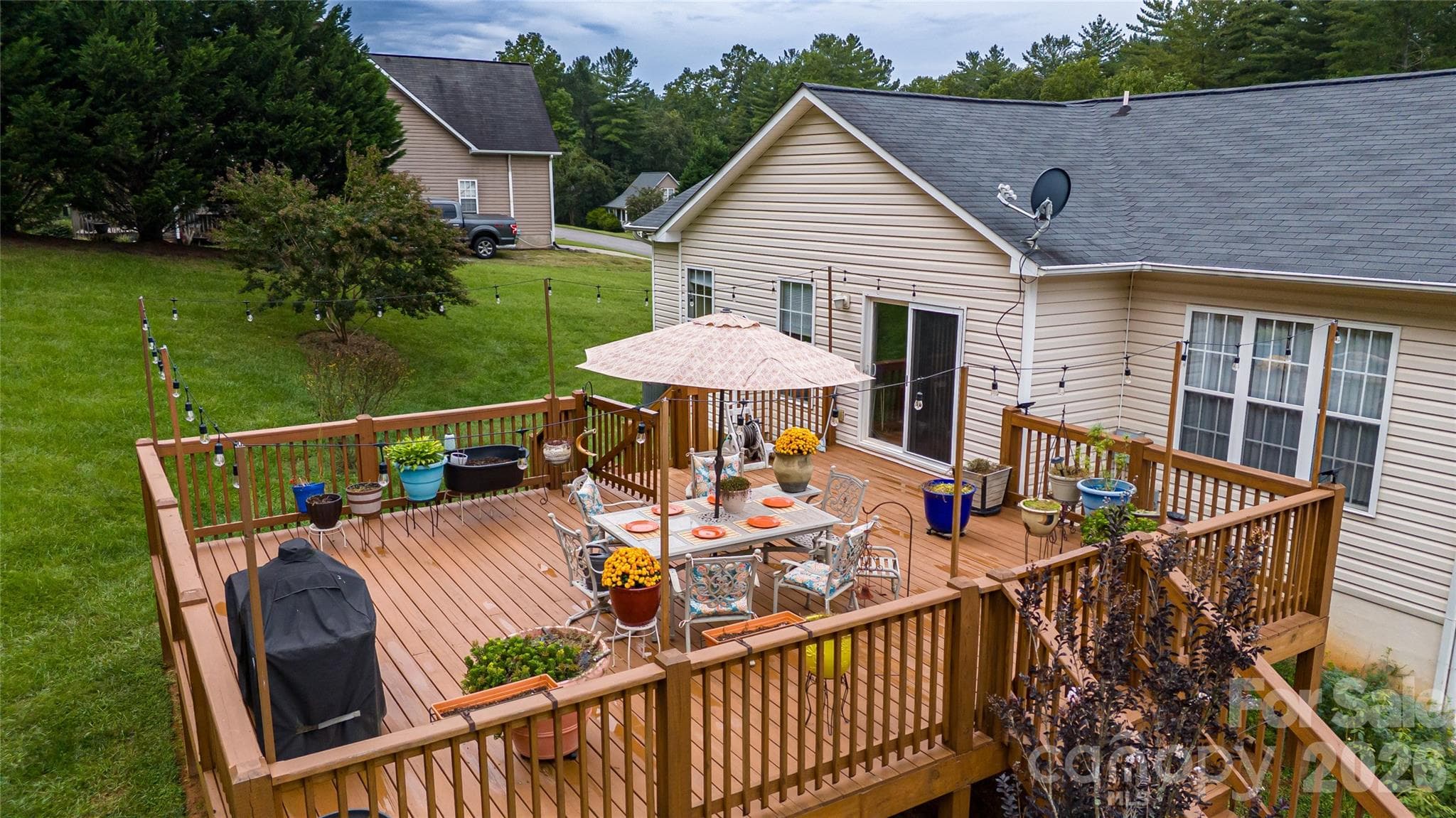 Single Family Residence at 142 Doe Run, Morganton, photo 33 of 34