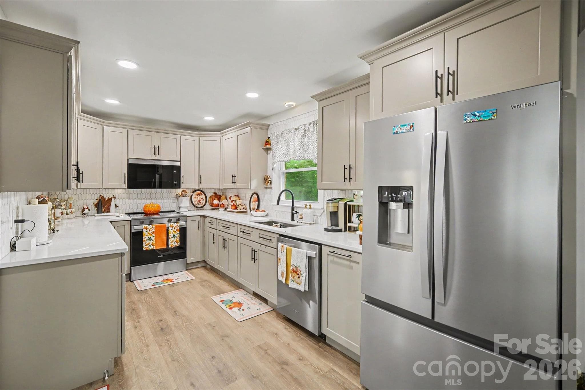 Single Family Residence at 1308 E Stagecoach Trail, Lawndale, photo 14 of 30