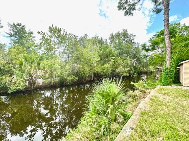 Single Family Residence at 30820 GLENN DR, TAVARES, photo 4 of 9