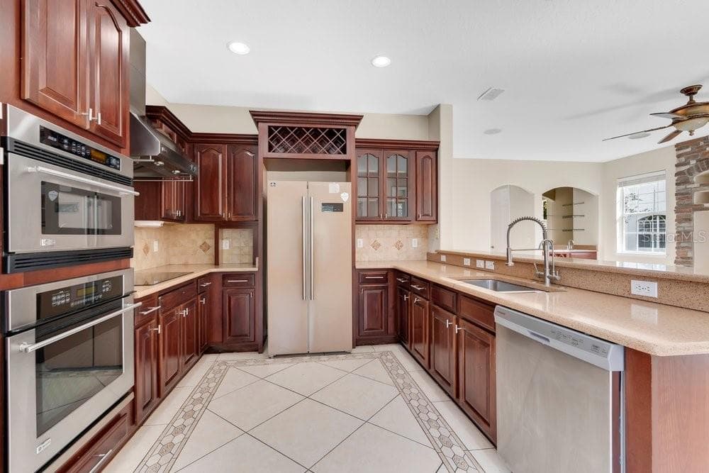 Single Family Residence at 2609 SAND ARBOR CIR, ORLANDO, photo 11 of 37