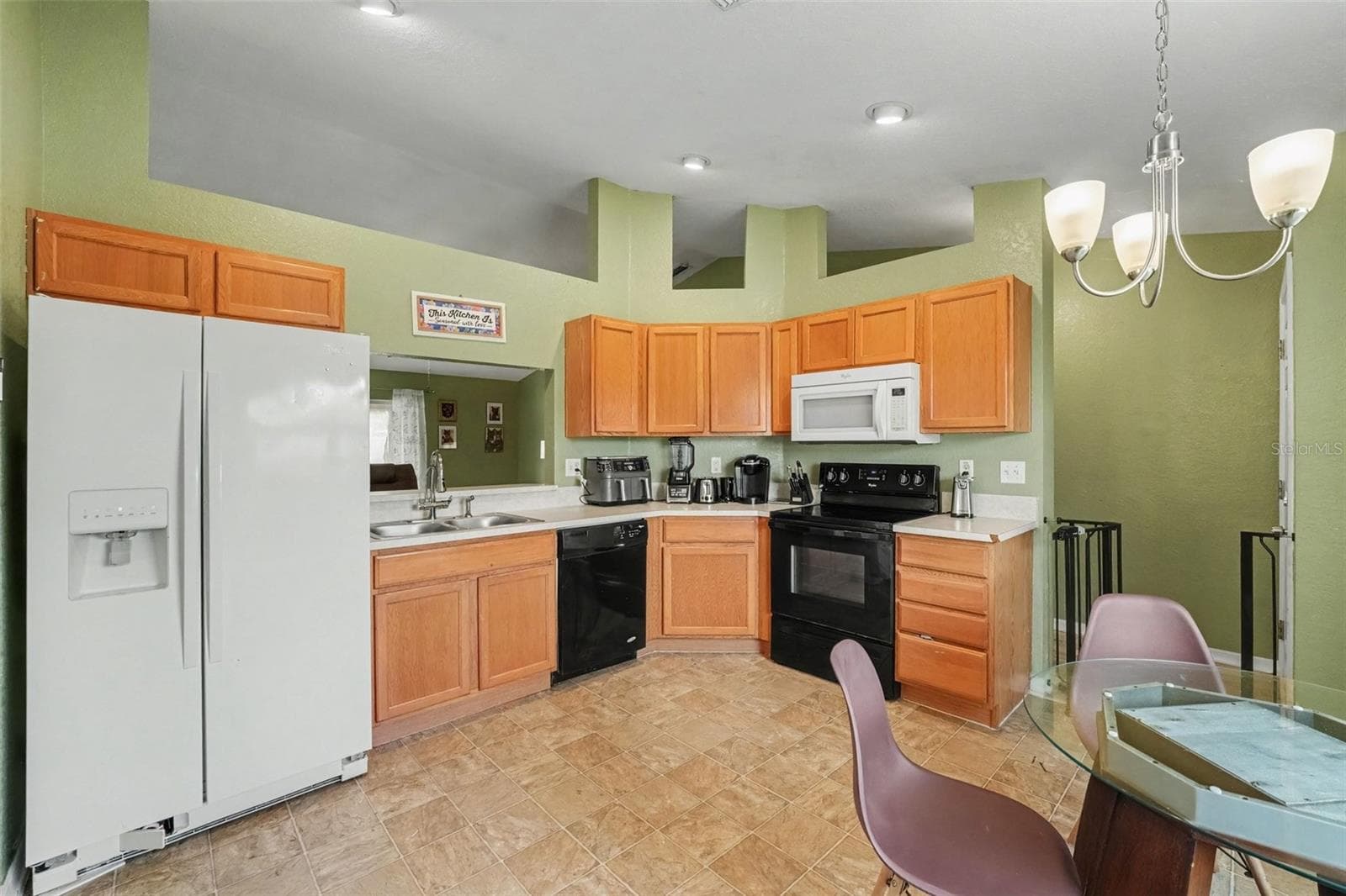 Single Family Residence at 2225 BLUEBIRD AVE, BARTOW, photo 9 of 30