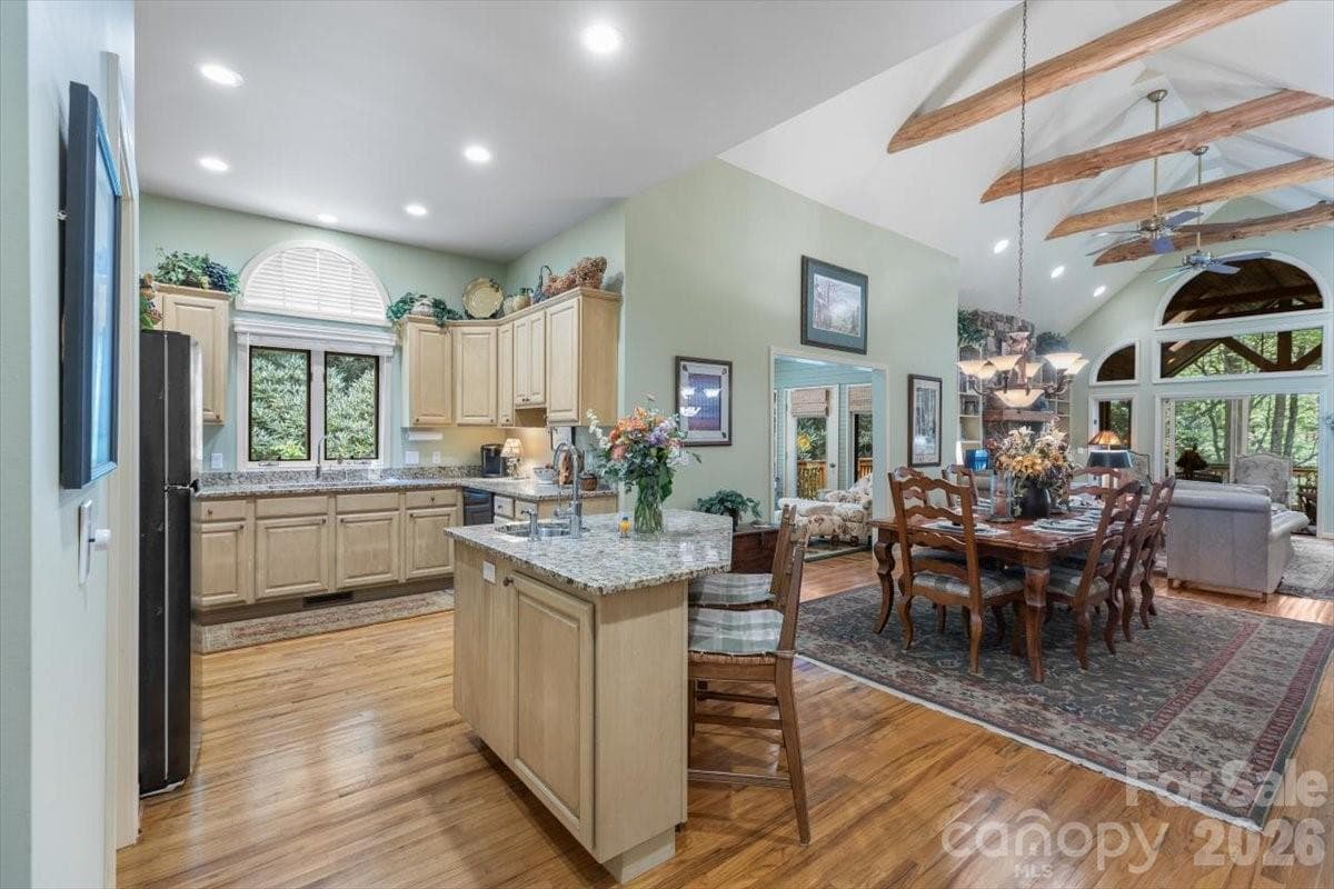 Single Family Residence at 21 Crescent Trail, Highlands, photo 5 of 46