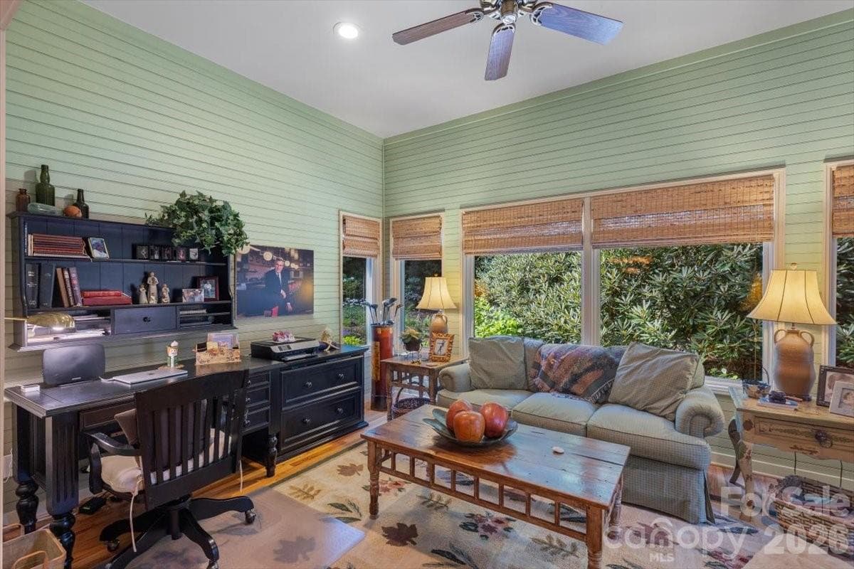 Single Family Residence at 21 Crescent Trail, Highlands, photo 13 of 46