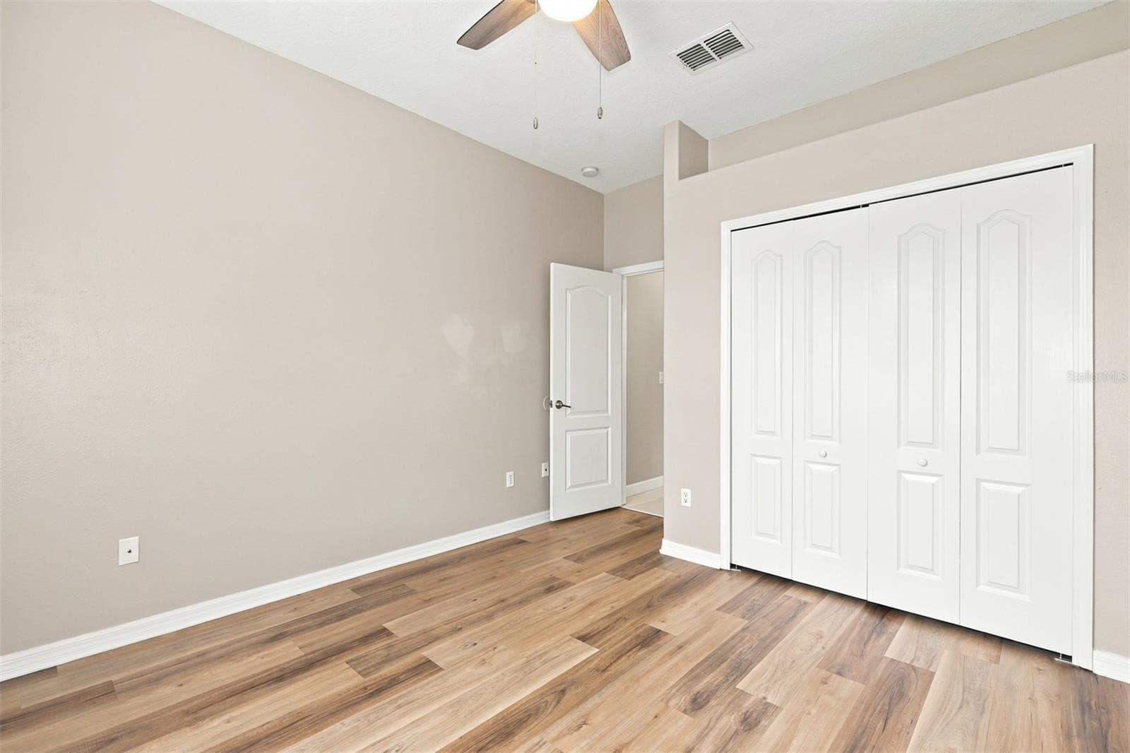 Single Family Residence at 1028 APPIAN PL, WESLEY CHAPEL, photo 31 of 43