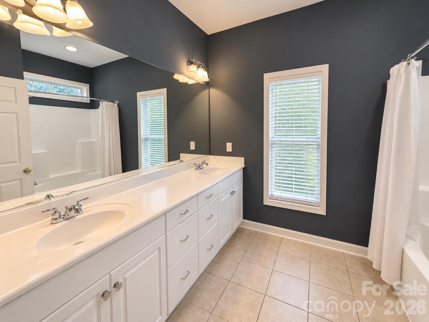 Townhouse at 416 Collingswood Drive, Winston Salem, photo 16 of 25