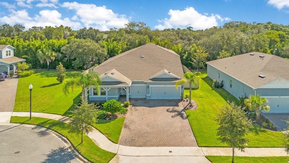 Single Family Residence at 704 FOX EDGE CT, OVIEDO, photo 2 of 49