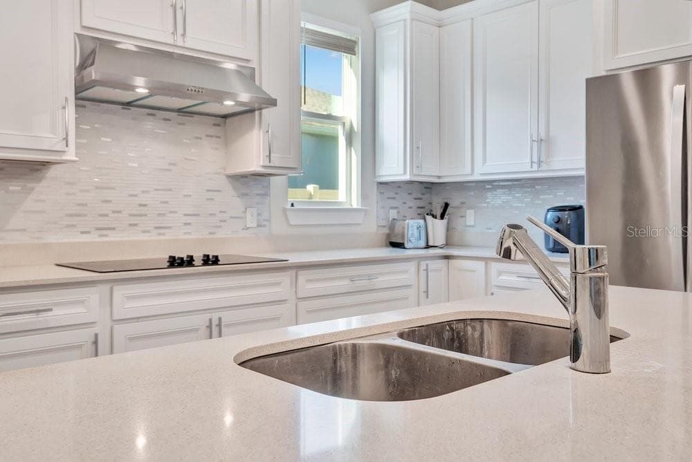 kitchen - 704 FOX EDGE CT, OVIEDO