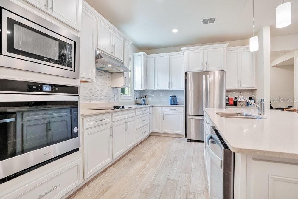 kitchen - 704 FOX EDGE CT, OVIEDO