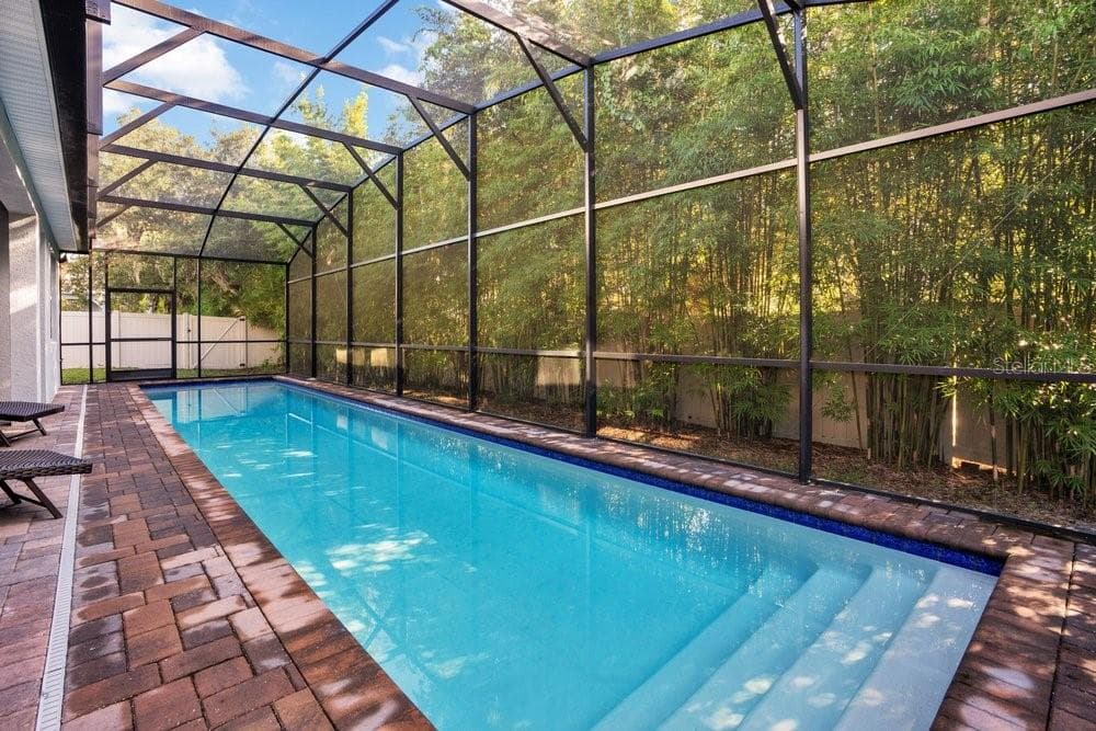 saltwater pool - 704 FOX EDGE CT, OVIEDO