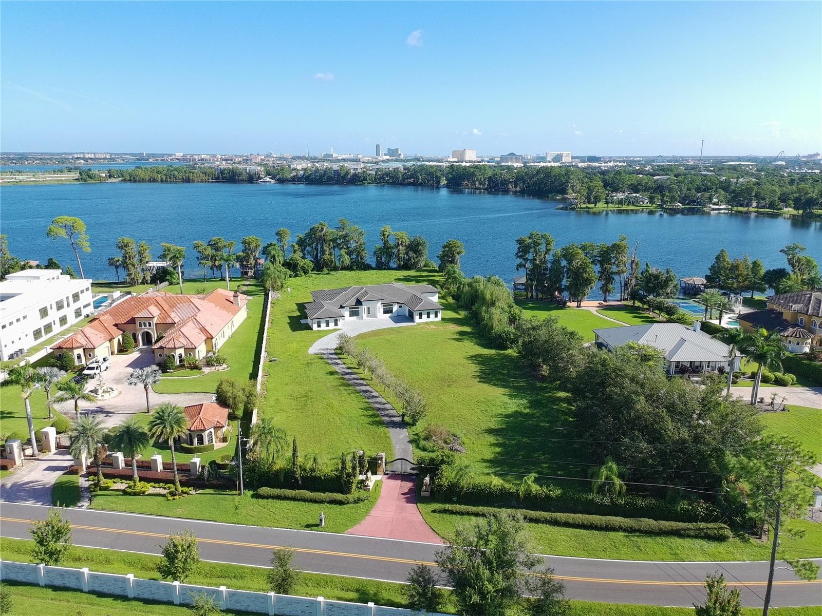 Single Family Residence at 7240 LAKE WILLIS, ORLANDO, photo 2 of 70