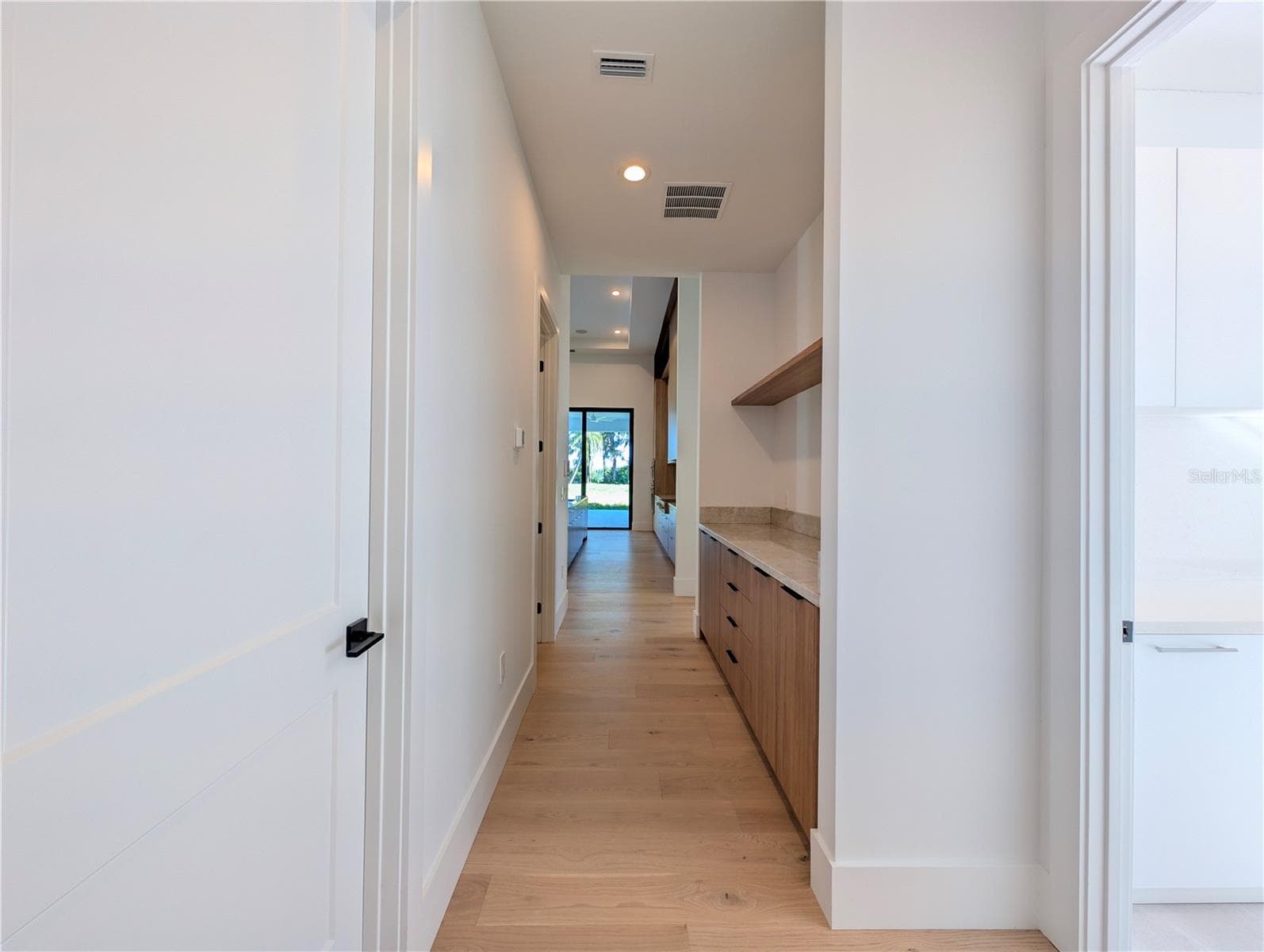 Single Family Residence at 7240 LAKE WILLIS, ORLANDO, photo 18 of 70