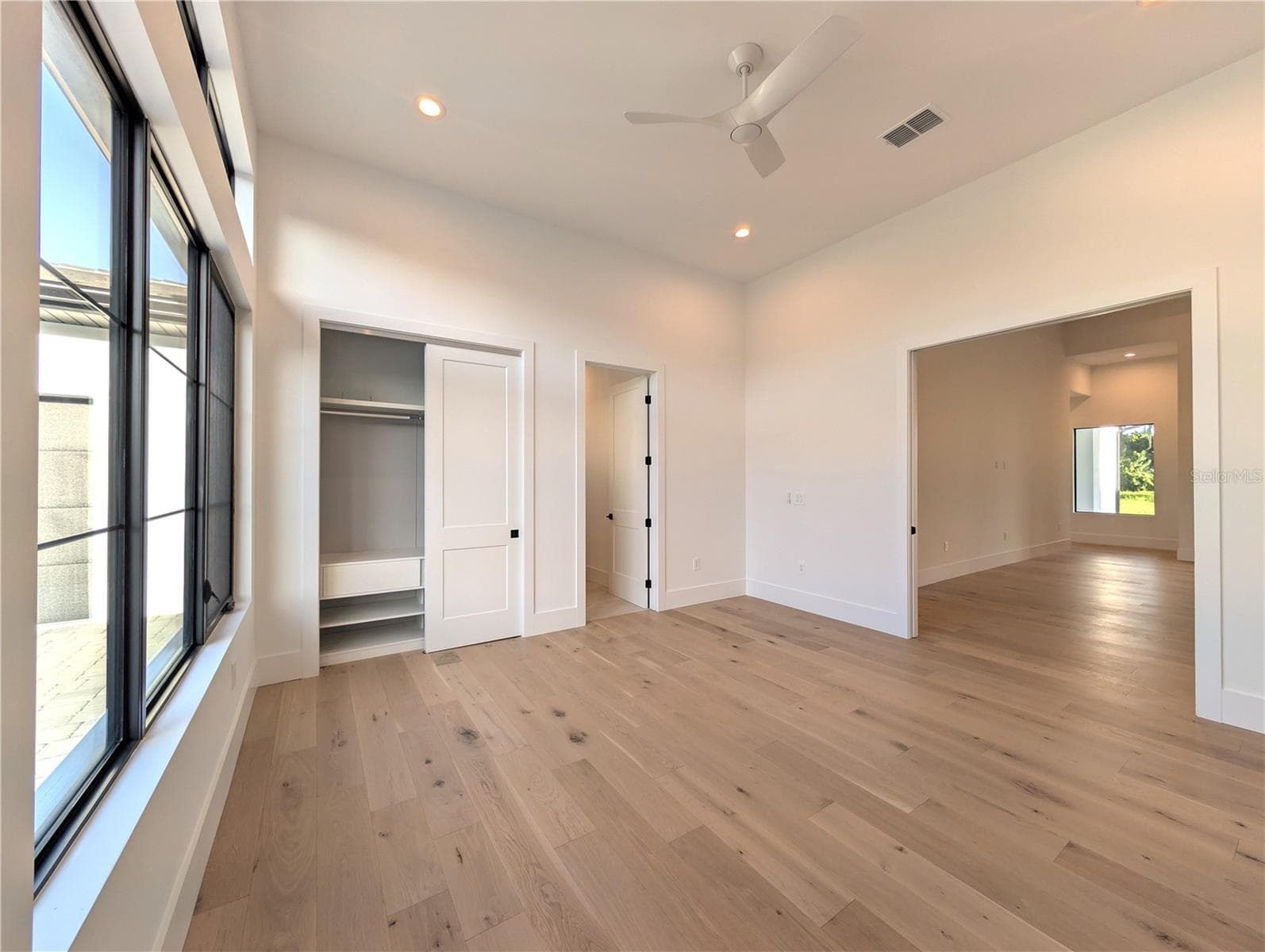 Single Family Residence at 7240 LAKE WILLIS, ORLANDO, photo 23 of 70